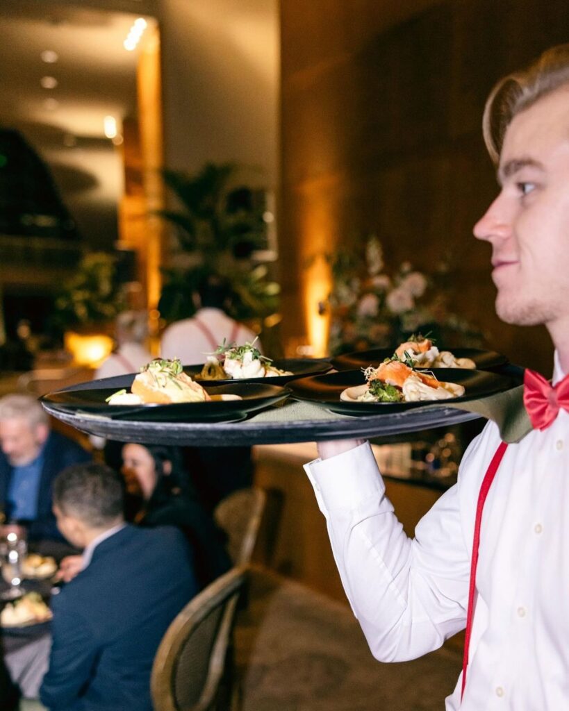 The Evolution of Modern Gastronomy: Beyond the Plate The Evolution of Modern Gastronomy: Beyond the Plate